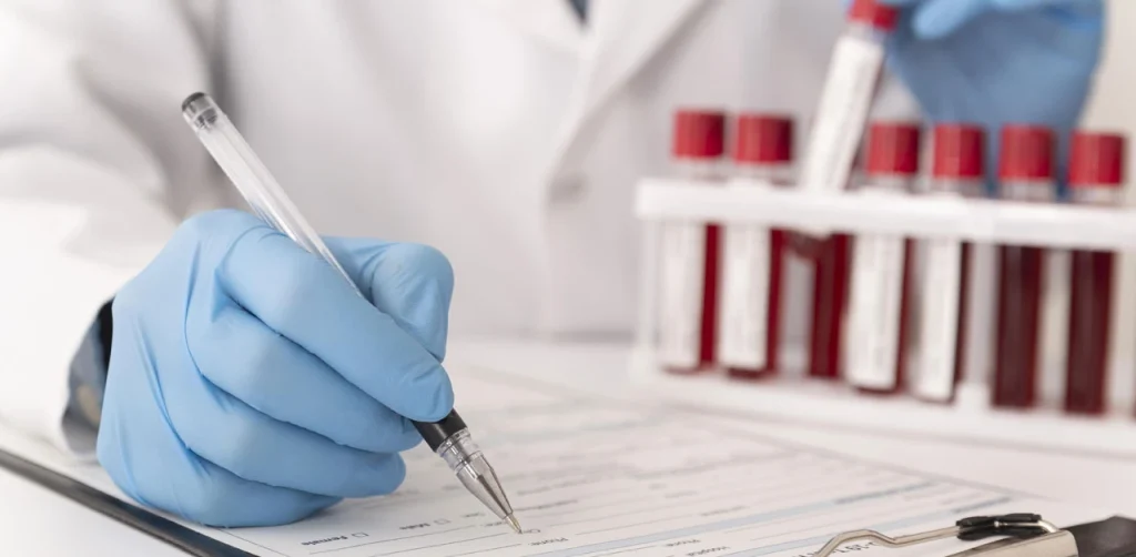 EXAMES LABORATORIAIS OCUPACIONAIS EM CURITIBA, COLETA DE EXAMES OCUPACIONAIS CURITIBA, EXAMES DE SANGUE OCUPACIONAIS CURITIBA, EXAMES OCUPACIONAIS ADMISSIONAIS CURITIBA